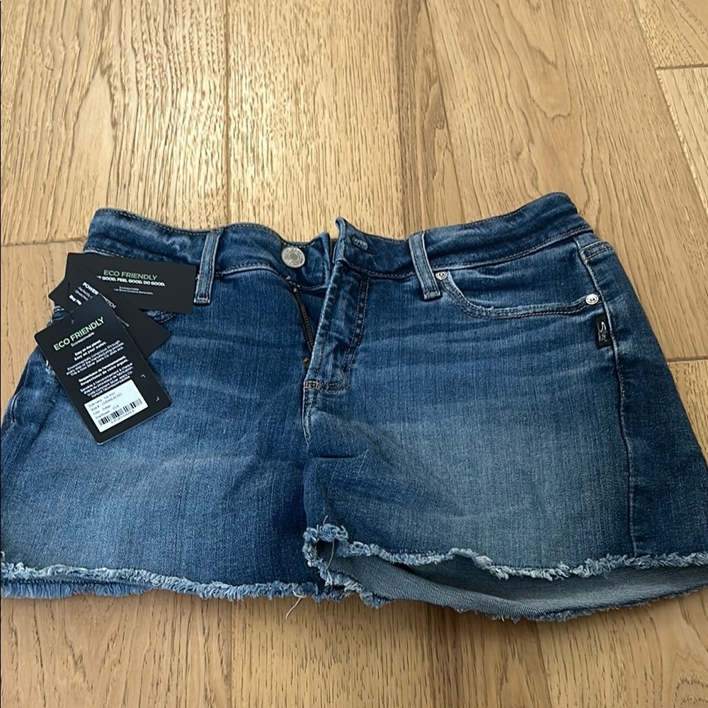 Silver Suki Short Eco-Friendly Denim Shorts